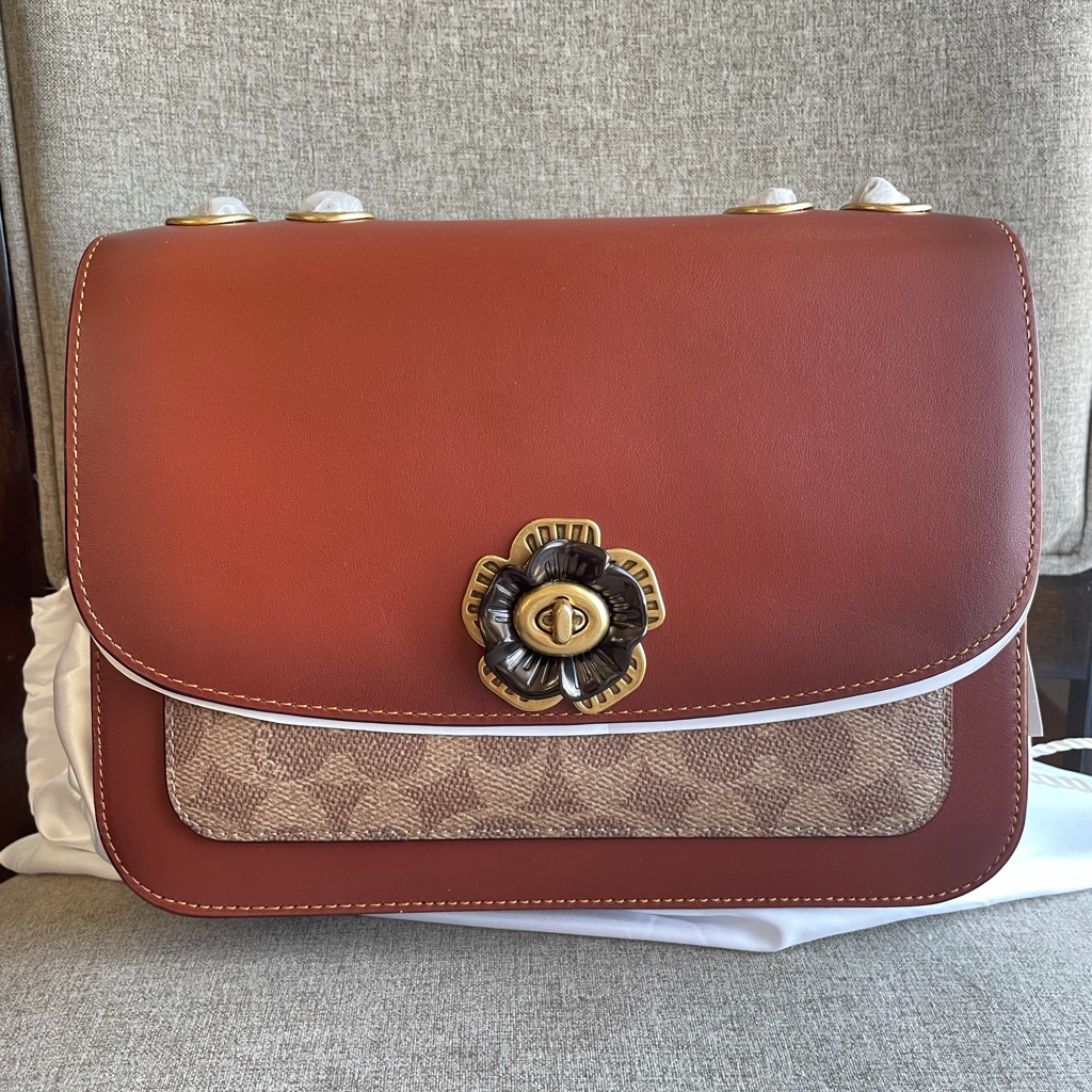 Nwtcoach Madison Shoulder Bag In Signature Canvascoach C0827retail Store Bag